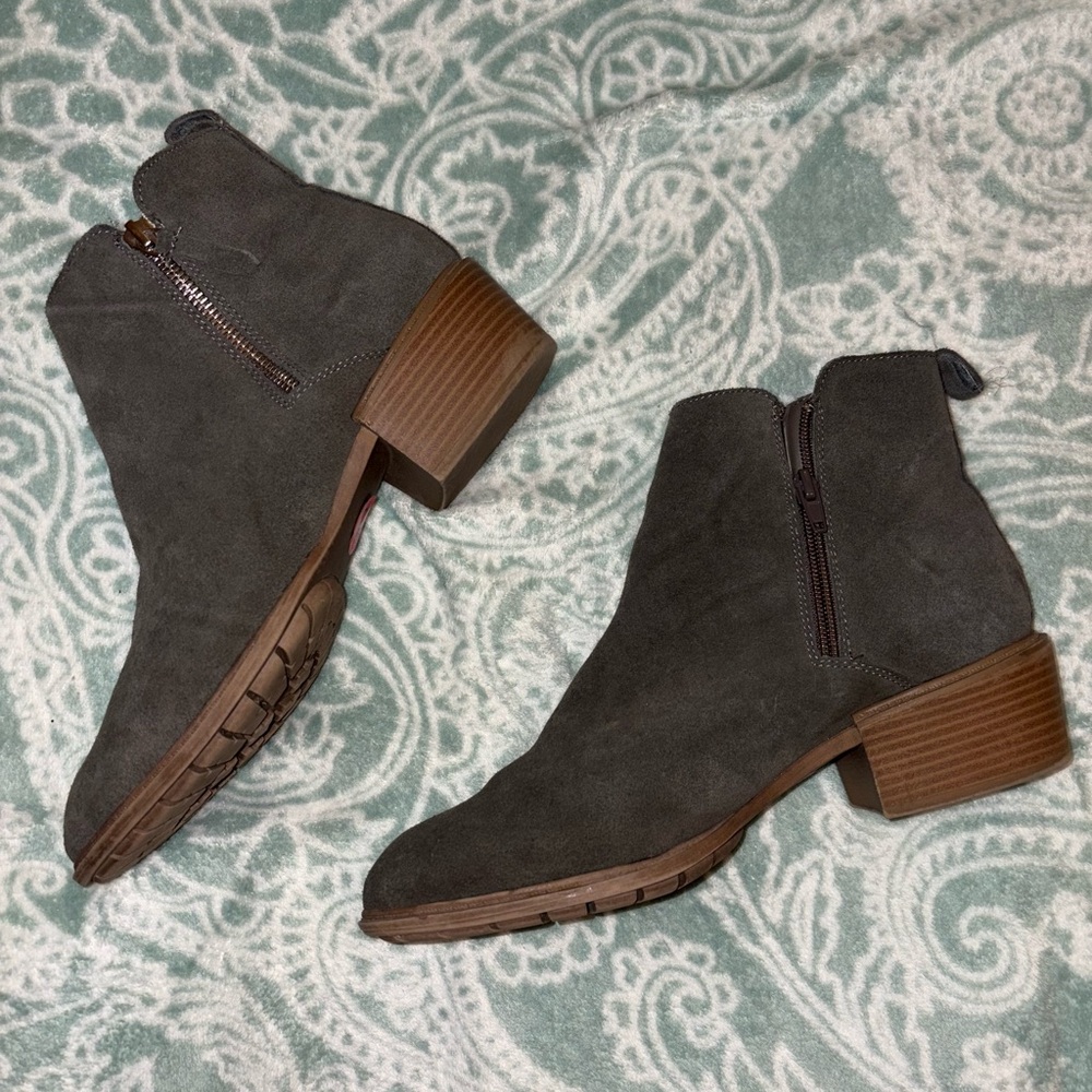 Women's Suede Ankle Boots